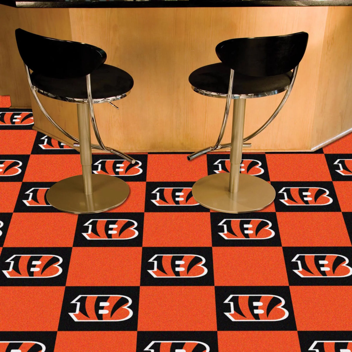 '- Cincinnati Bengals 18"x18" Carpet Tiles